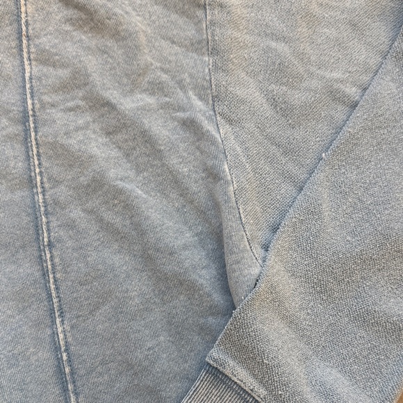 Z Supply Light “denim” Blue Crewneck NWT SZ XS - Picture 9 of 9